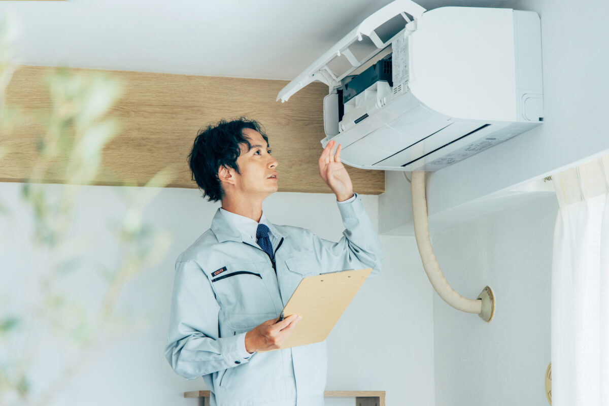 未経験でも月給32万円！研修4カ月あり！ルームエアコン修理！！