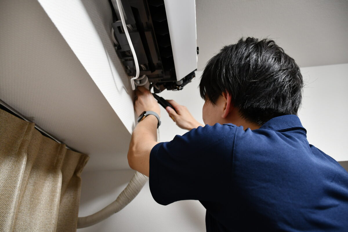 ルームエアコンメンテンス/稼げる34万円