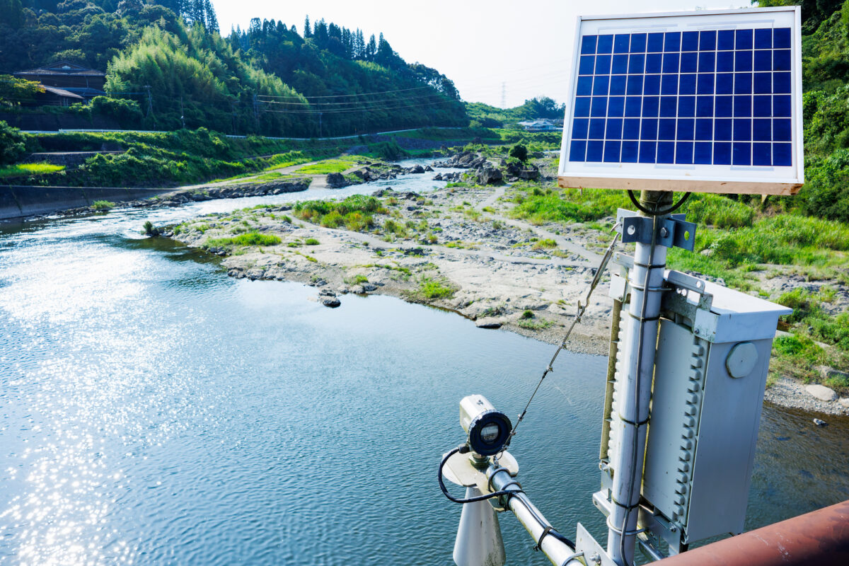 【月給31万～  埼玉県吉川市】水に関わるインフラ事業「水位計の点検・清掃の補助」